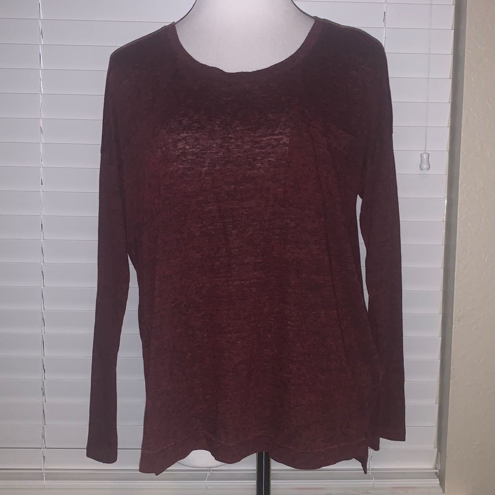 Old Navy Boyfriend Heathered Long Sleeve Tee